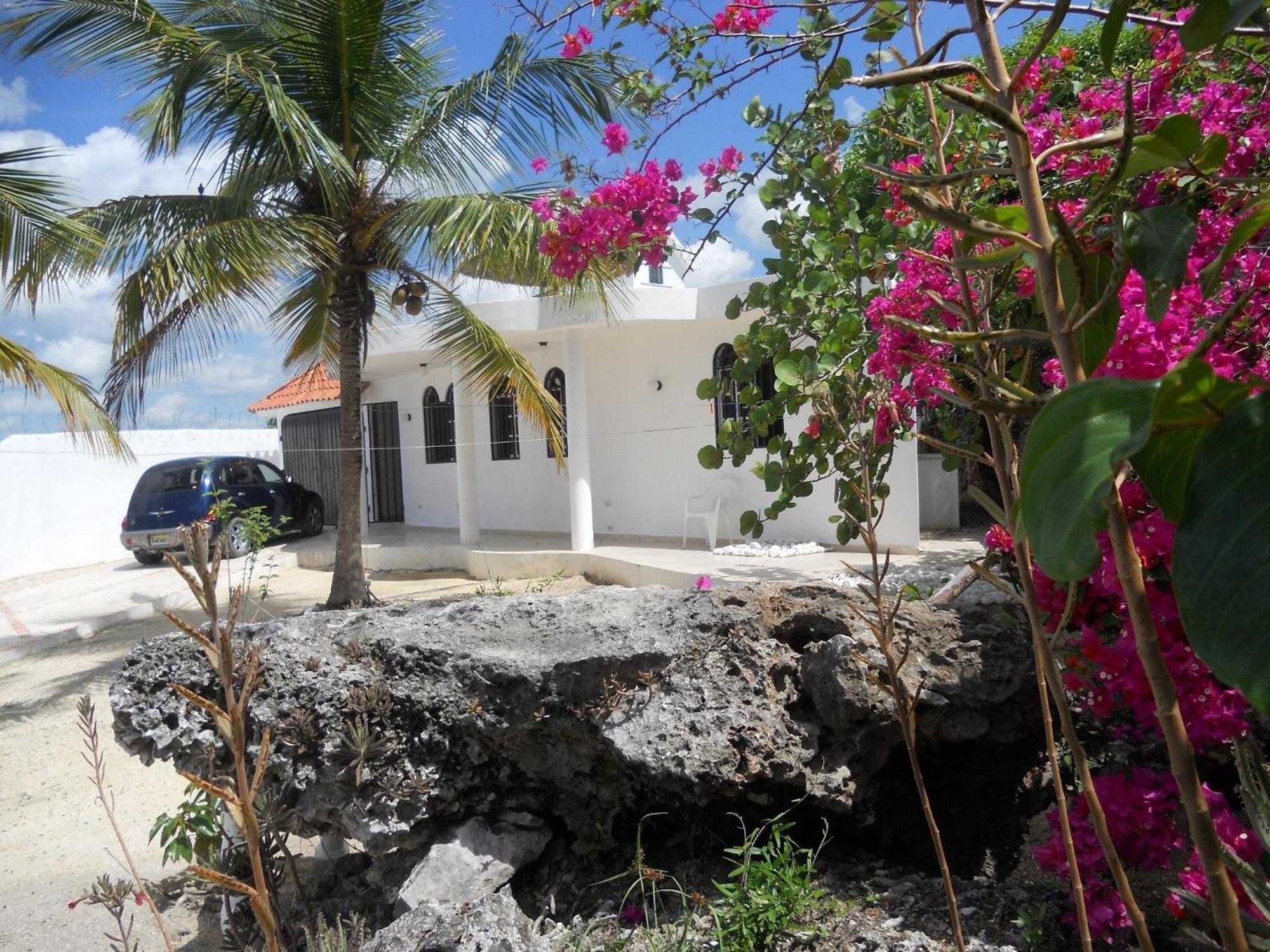 Guesthouse Villa La Isla La Romana Eksteriør bilde